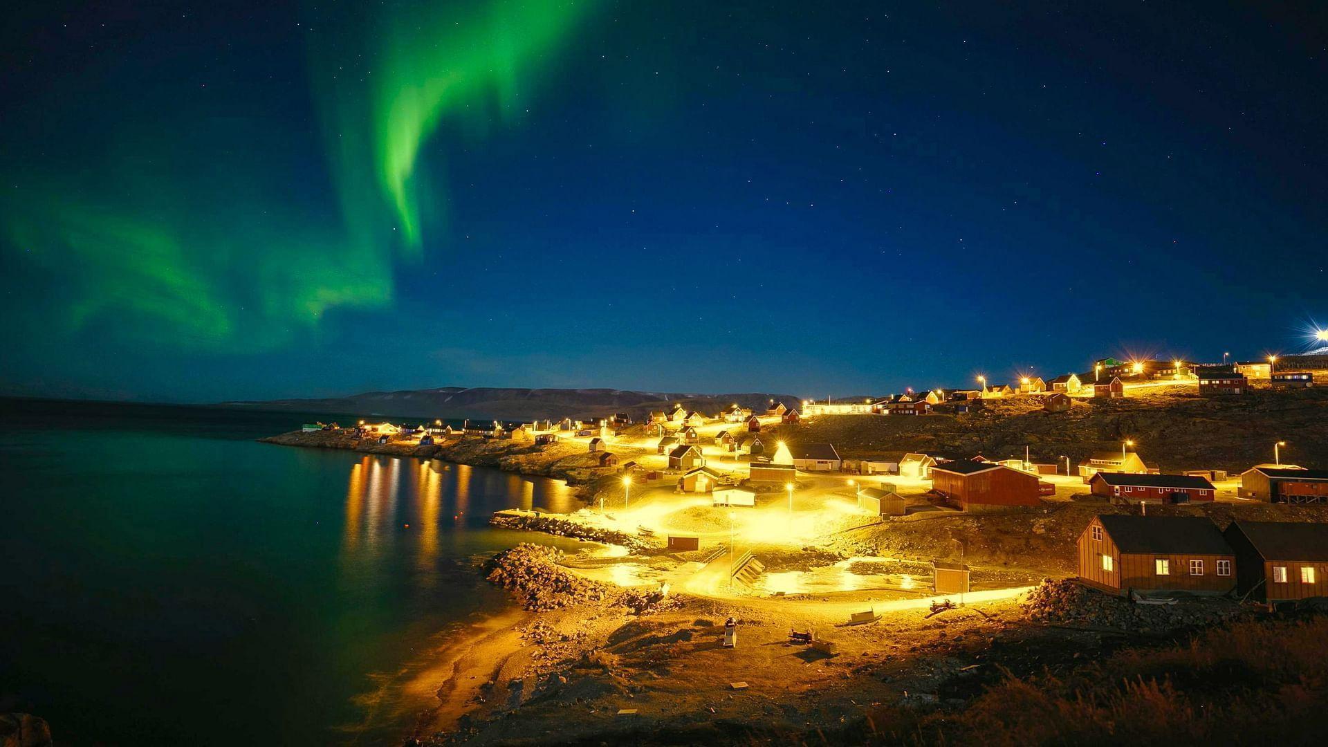 Greenland: in the Glare of Ice 2020 movie scene