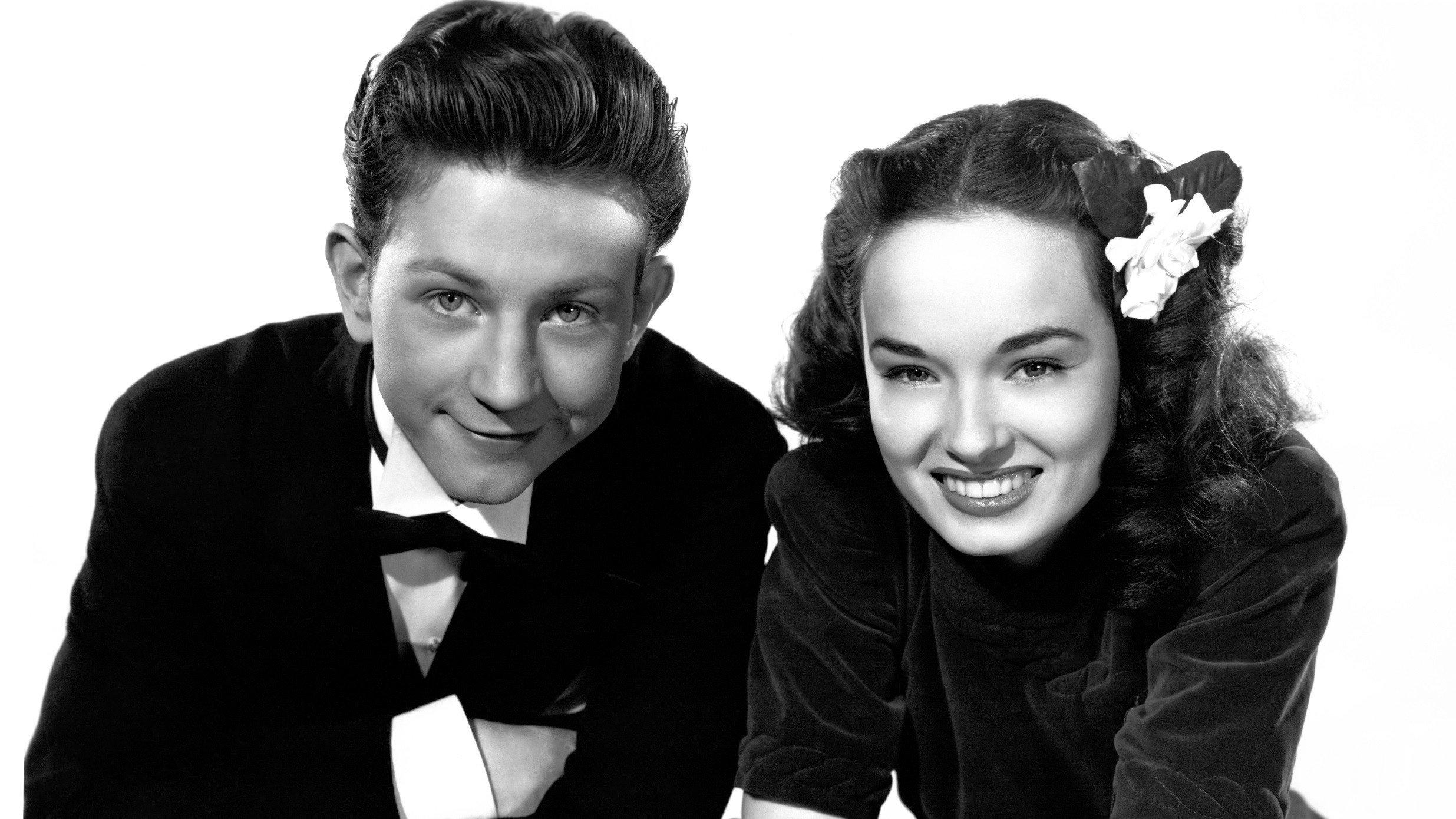 Chip Off the Old Block 1944 movie scene