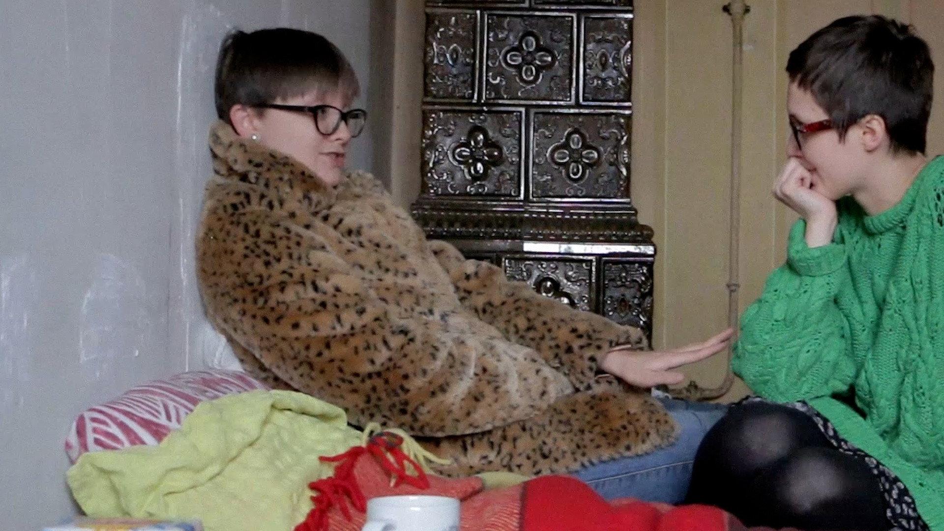 Kittens 2016 movie scene