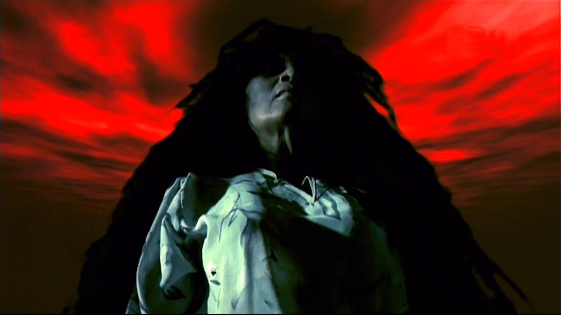 Hantu Kak Limah Balik Rumah 2010 movie scene
