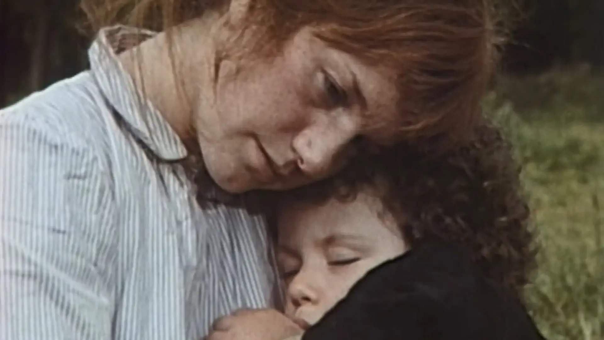 Histoire d'une fille de ferme 1973 movie scene