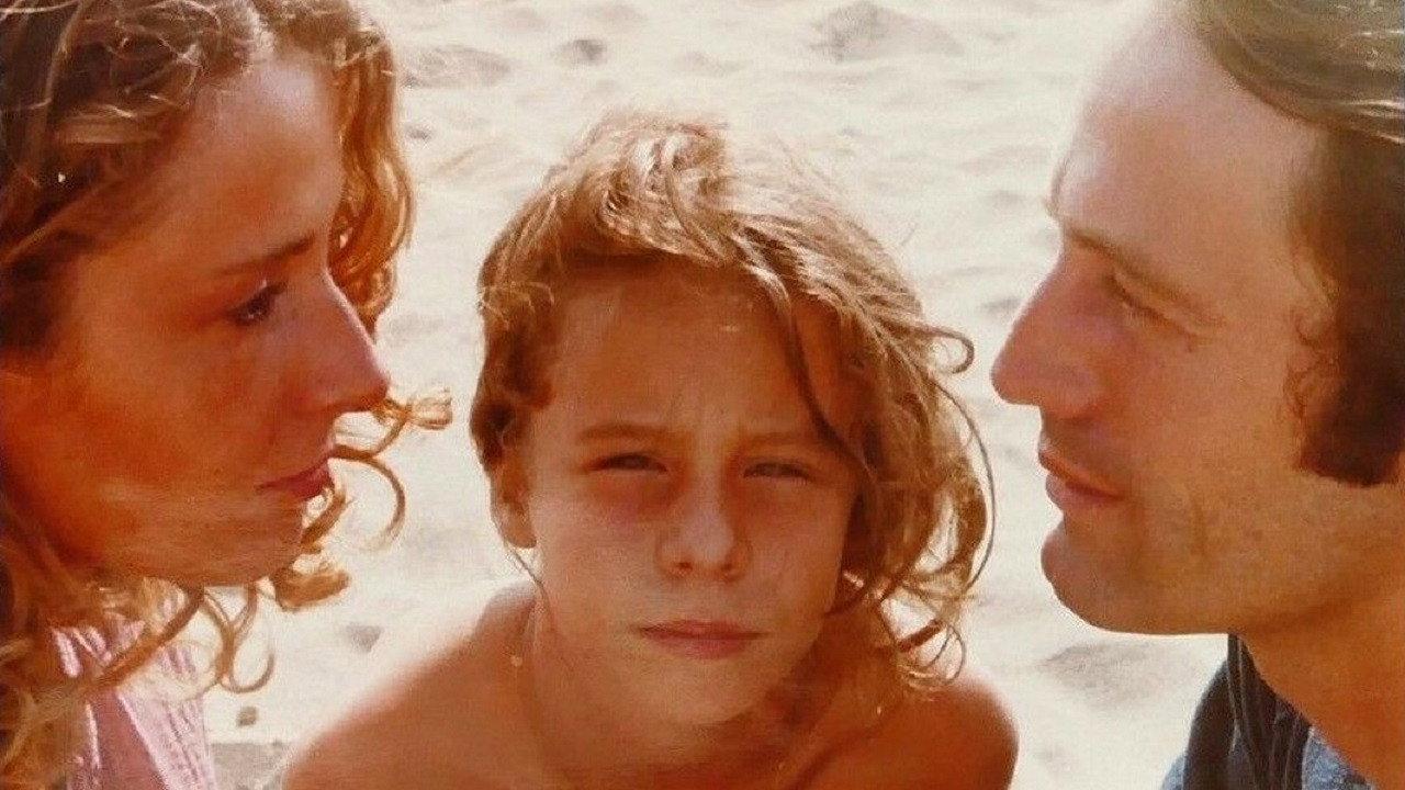 Con... fusione 1980 movie scene