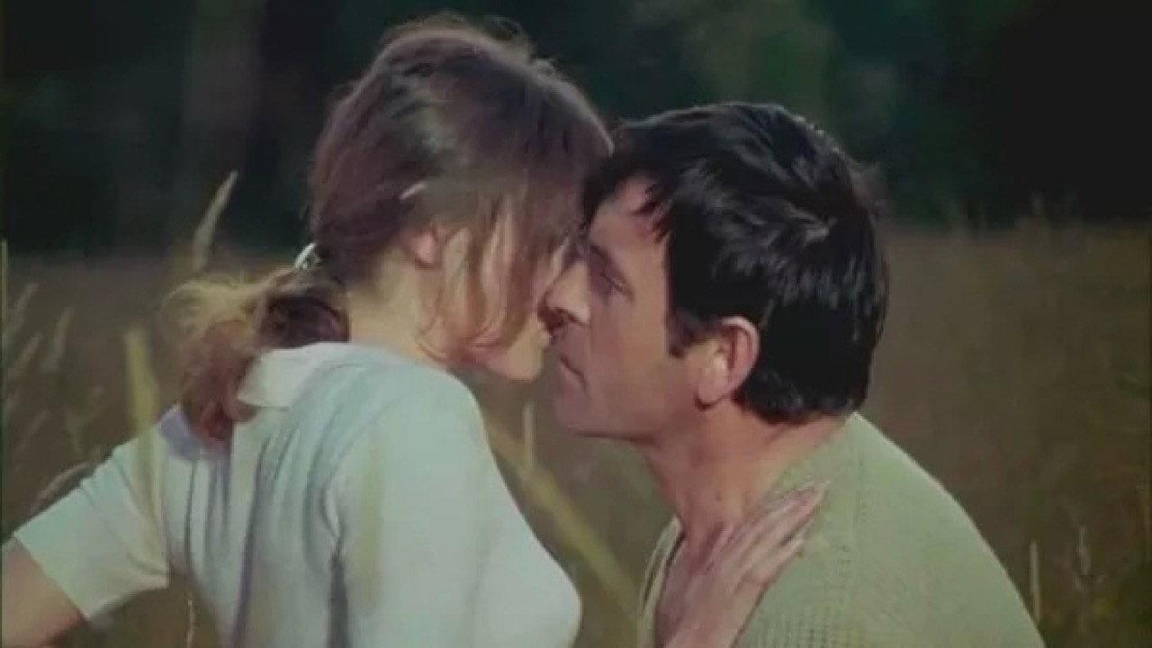 A Peasant on a Bicycle 1974 movie scene