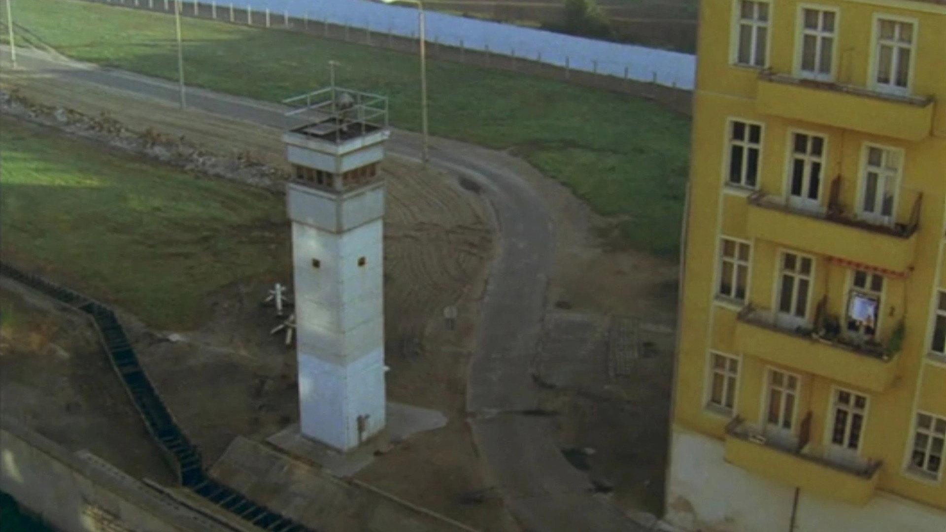 in-sight 1987 movie scene