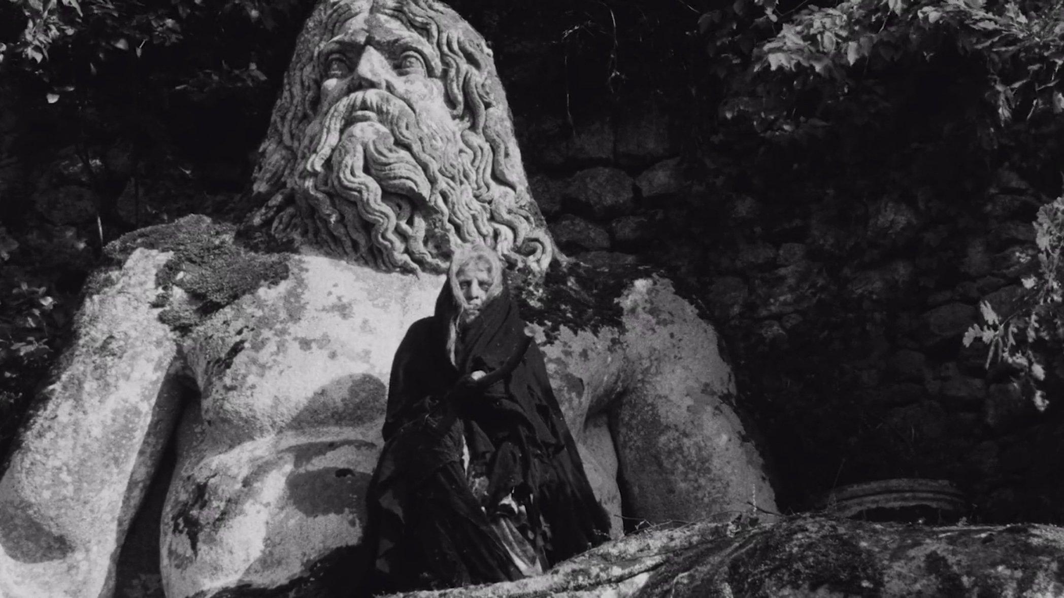 The Castle of the Living Dead 1964 movie scene