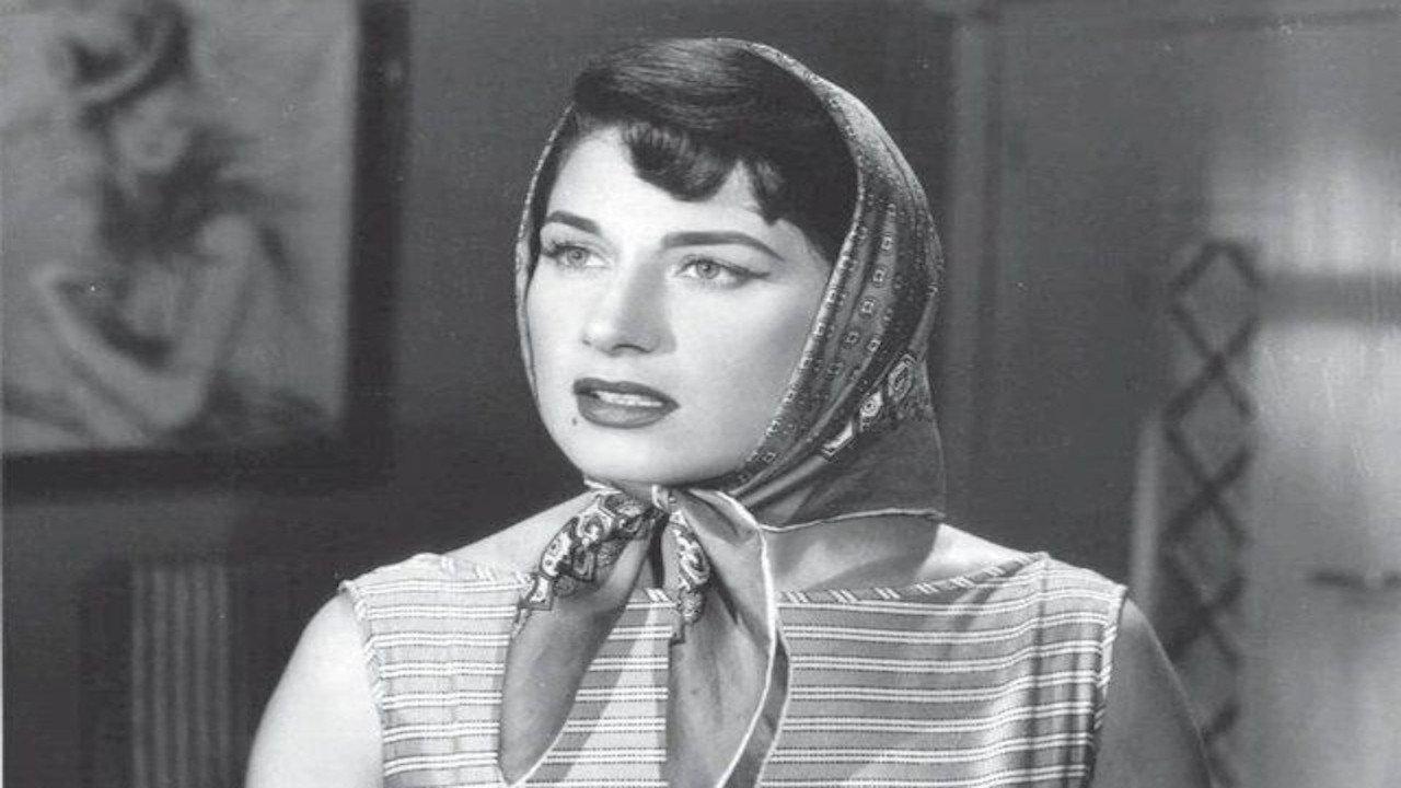 Laila, Daughter of the Beach 1959 movie scene