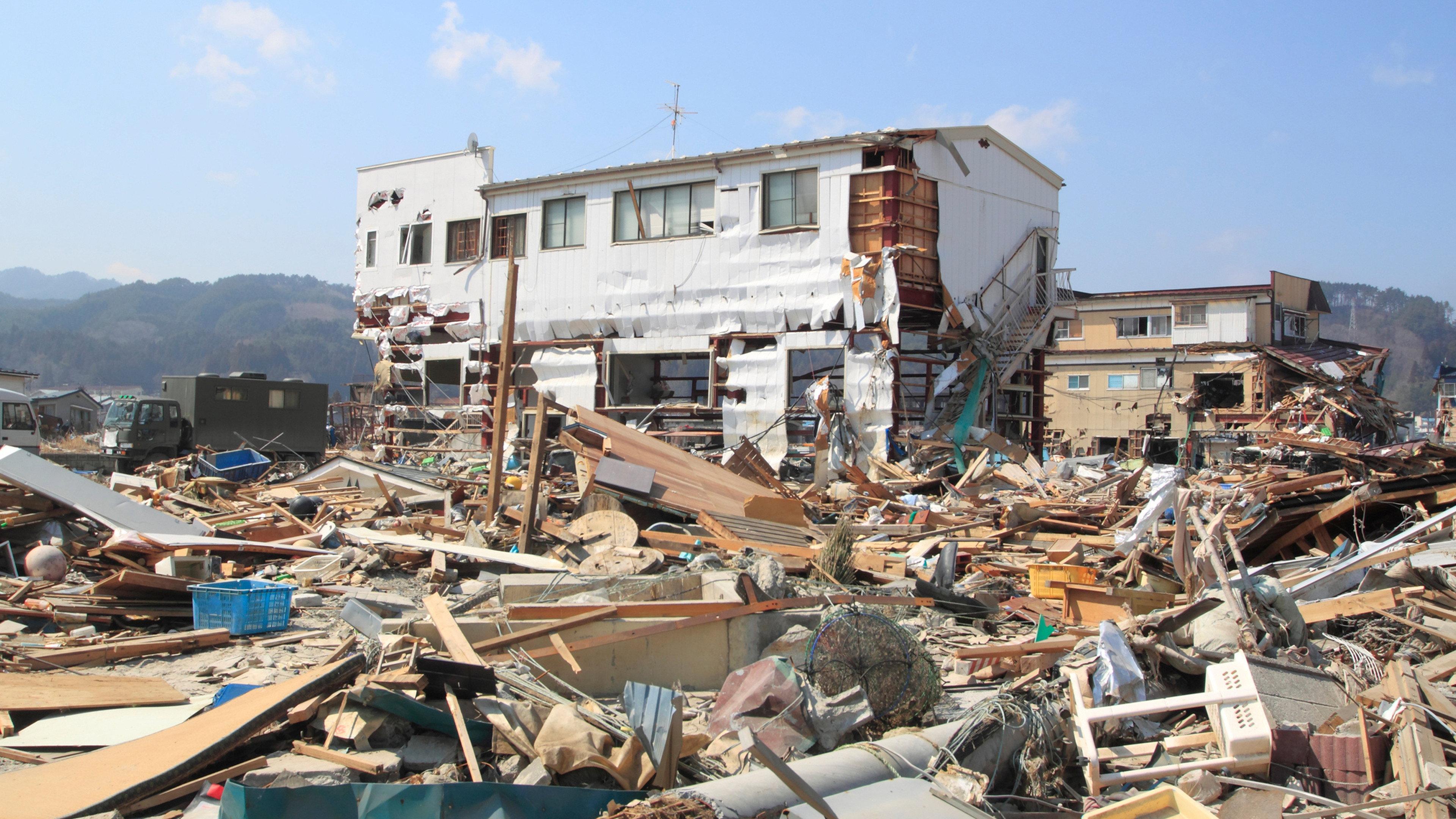 Japan: Hightech against earthquake 2018 movie scene