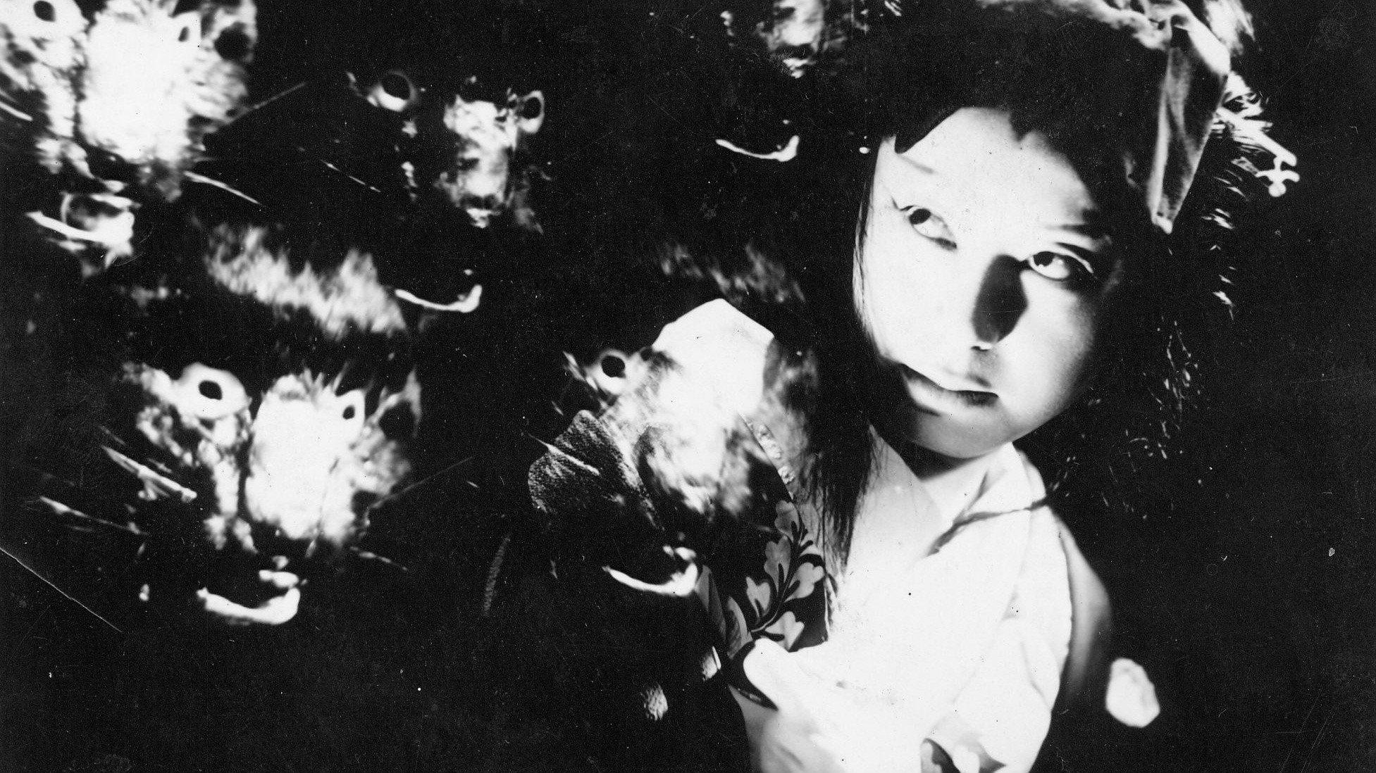 The Ghost Cat of Ouma Crossing 1954 movie scene
