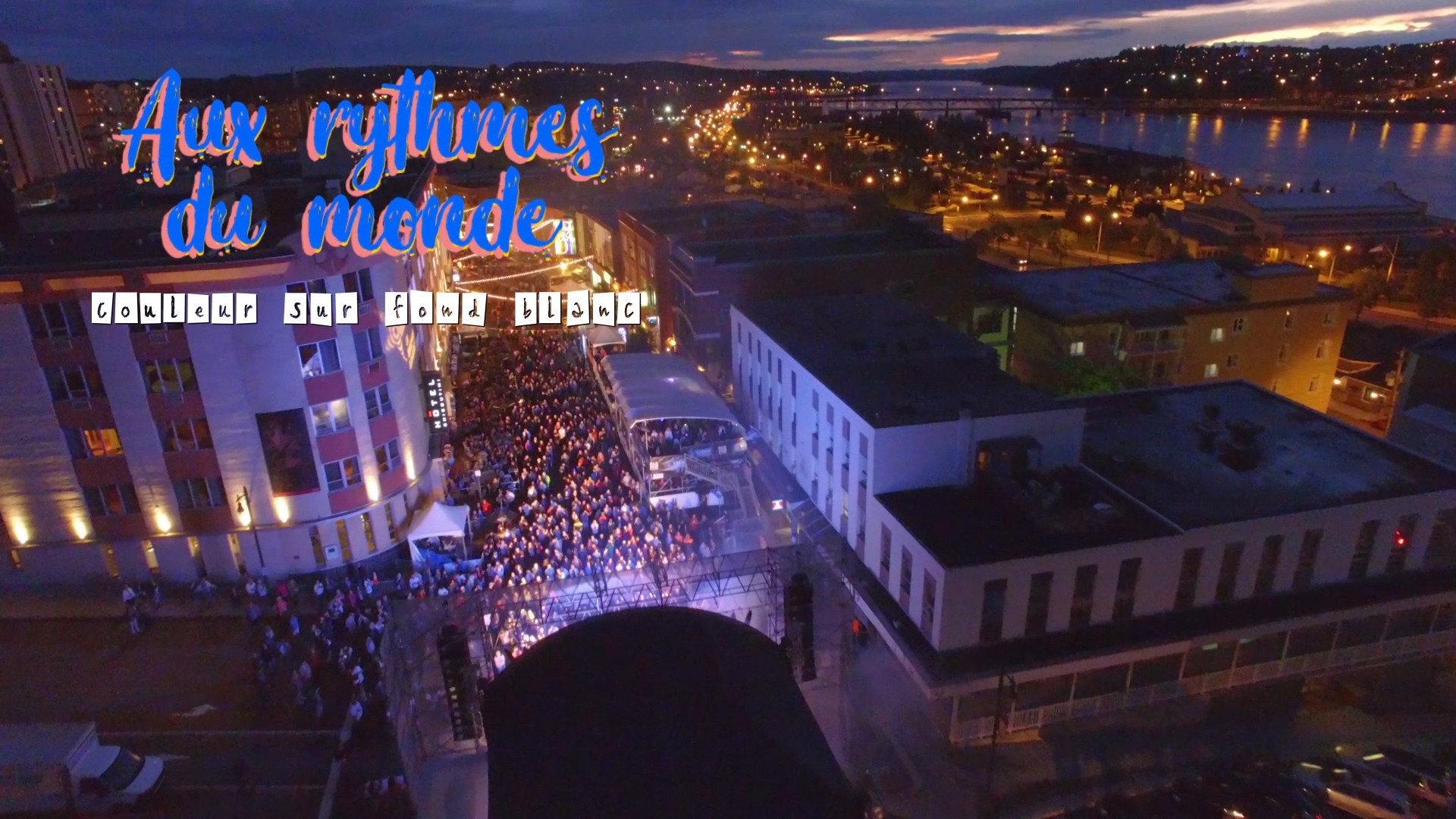 Aux rythmes du monde : couleur sur fond blanc 2019 movie scene