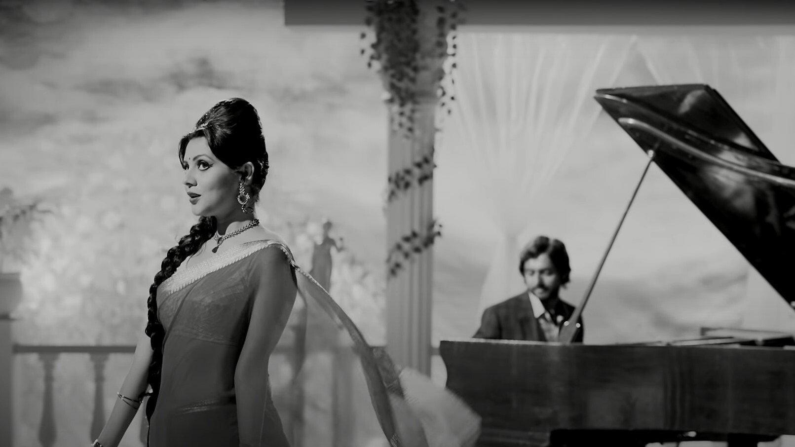 Chotushkone 2014 movie scene