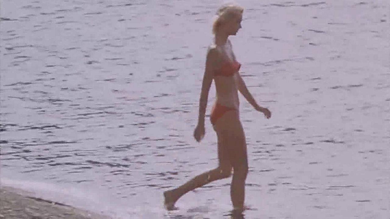 Holidays by the Sea 1986 movie scene