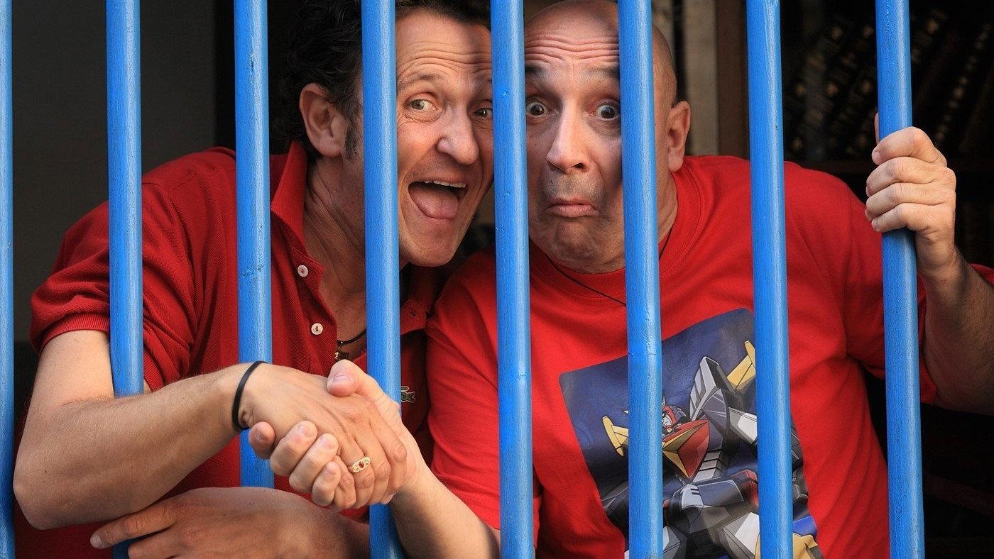 Una cella in due 2011 movie scene