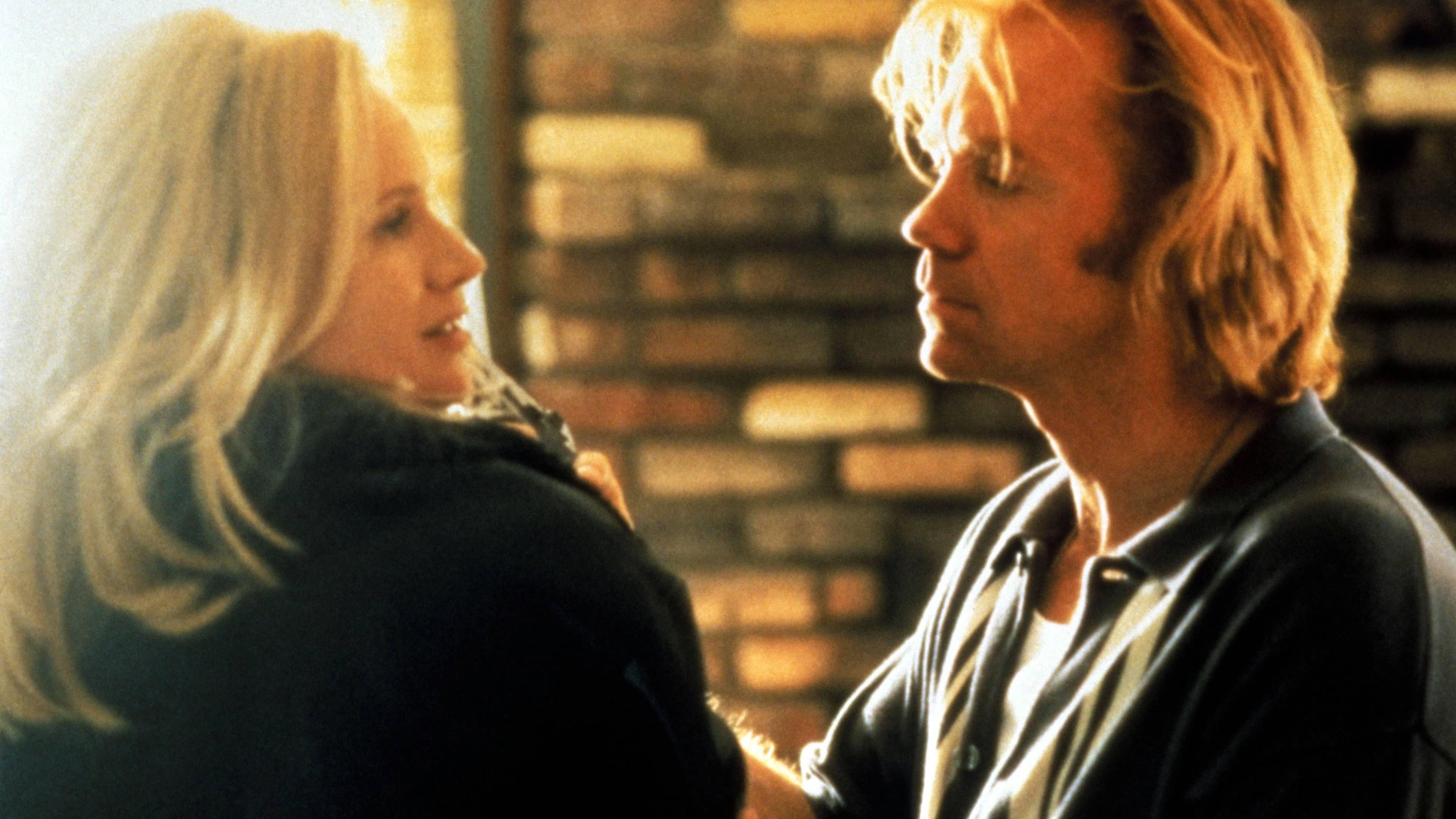 Cold Around the Heart 1997 movie scene