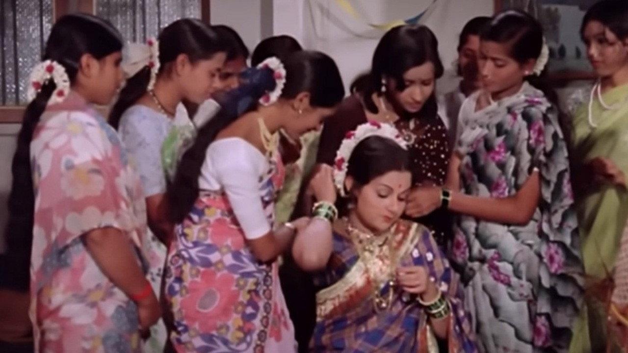 Haldi Kunku 1979 movie scene