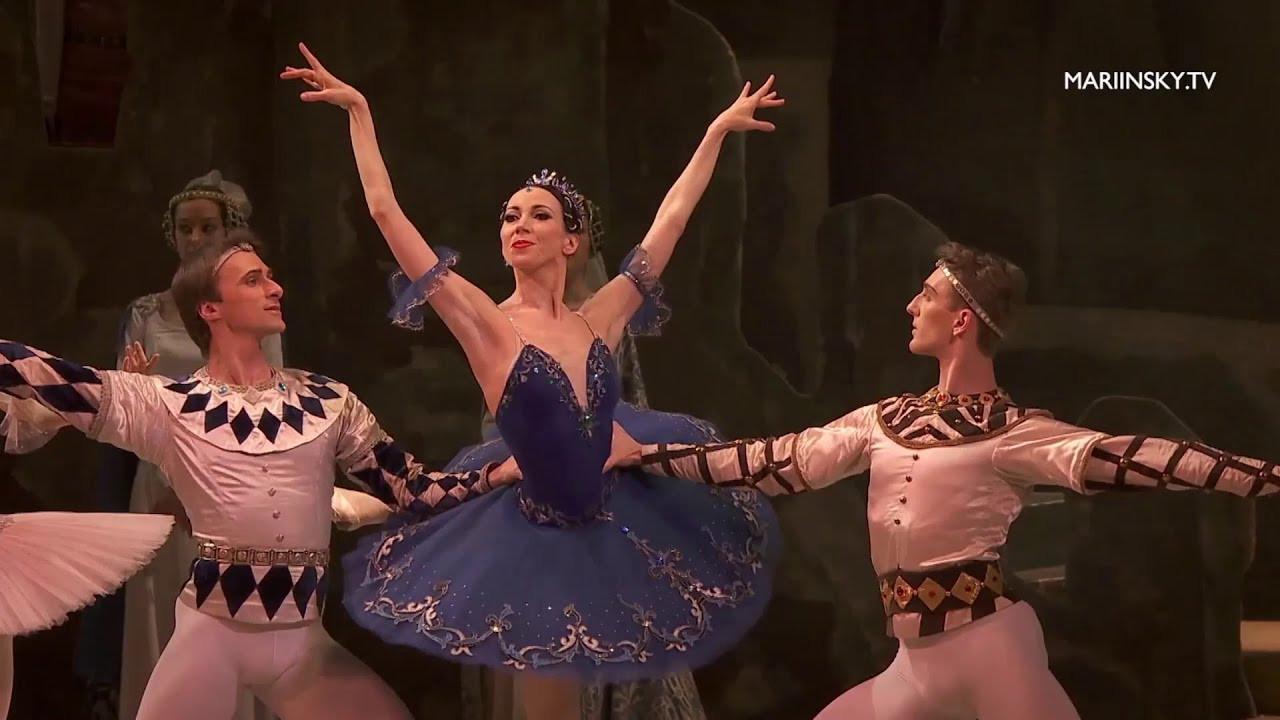Raymonda - Mariinsky Theatre 2018 movie scene