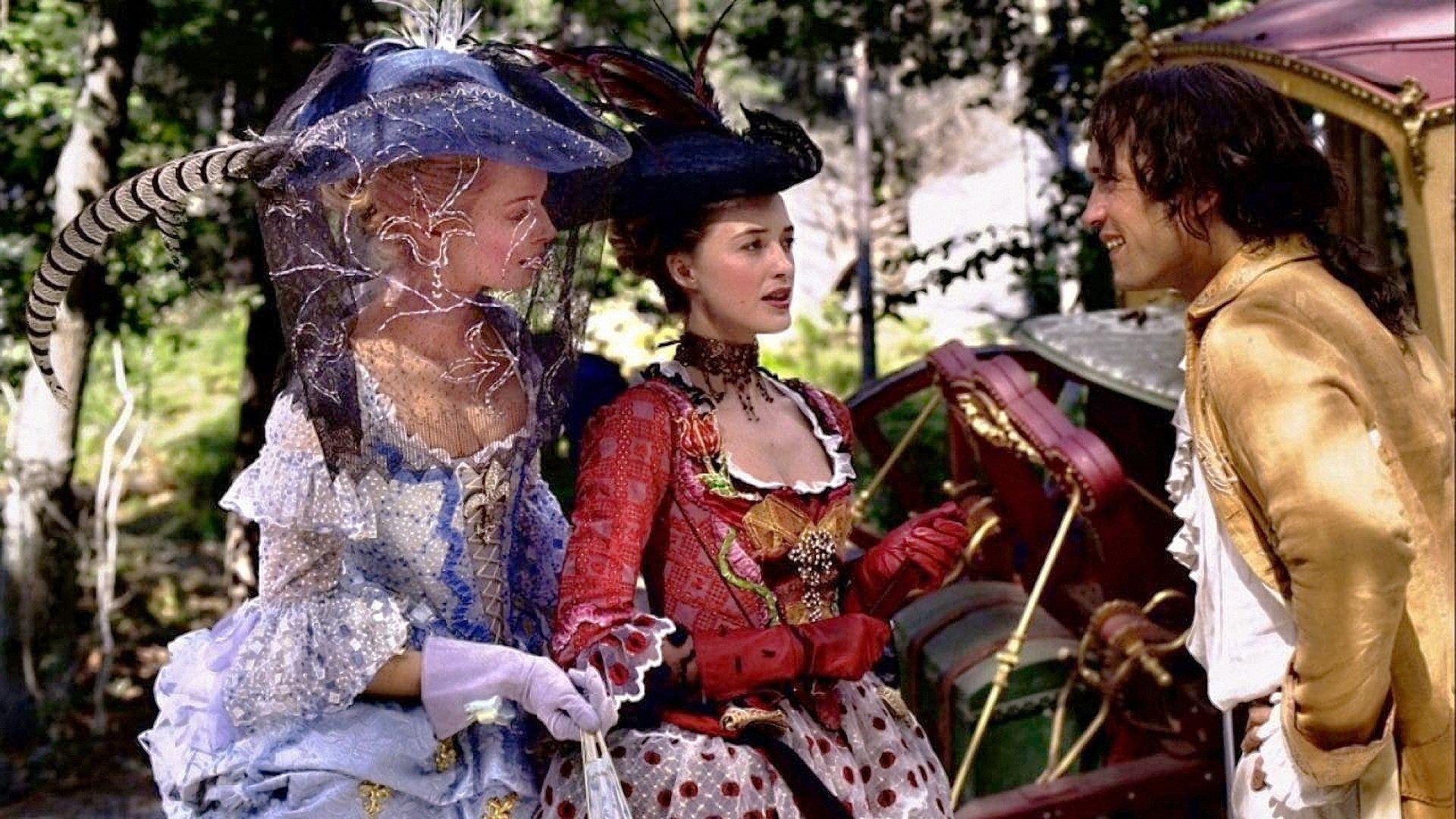 Fan-Fan the Tulip 2003 movie scene