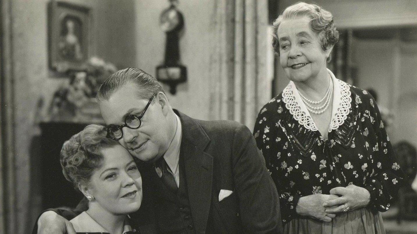 A Trip to Paris 1938 movie scene