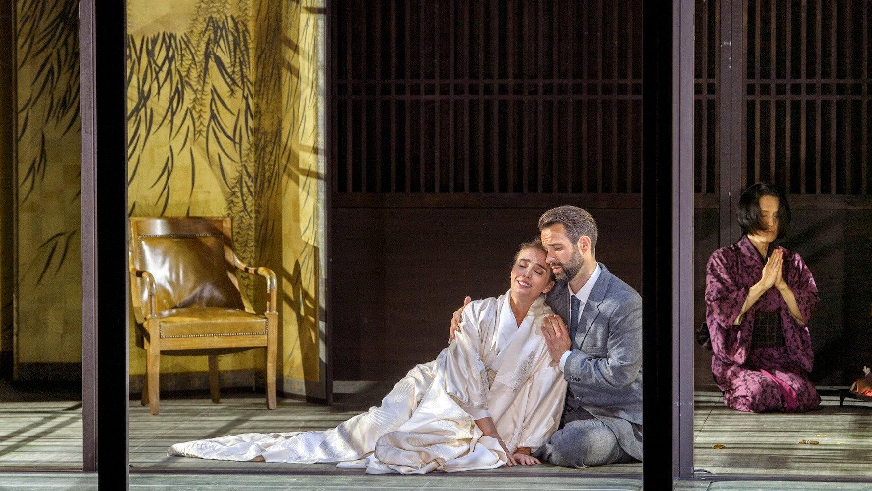 Madama Butterfly 2024 movie scene