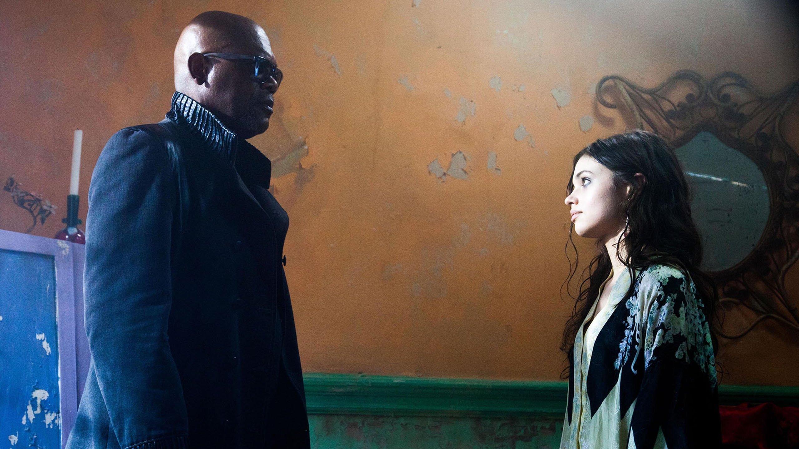 Kite 2014 movie scene