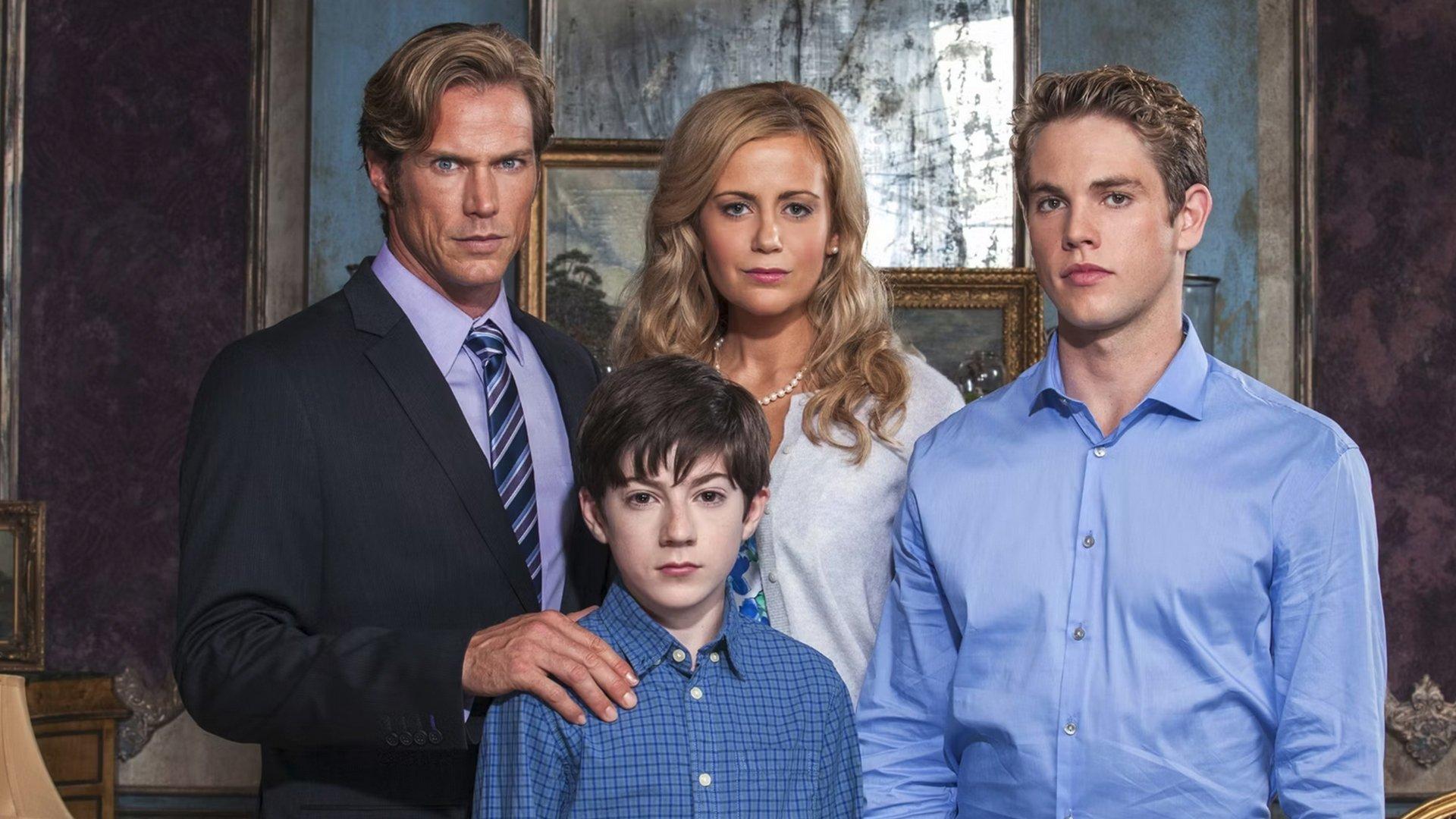 Seeds of Yesterday 2015 movie scene