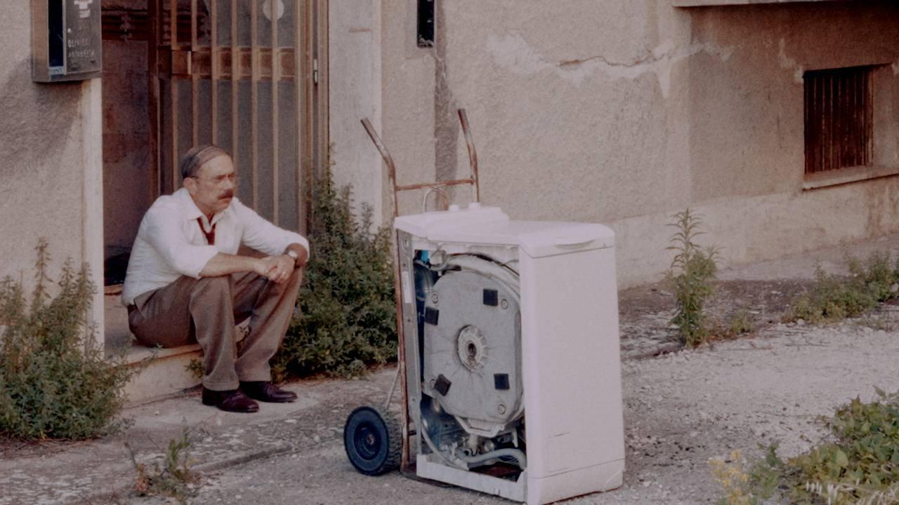 Semplice cliente 2025 movie scene