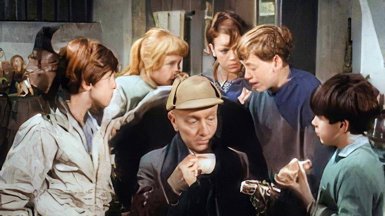 Five Have a Mystery to Solve 1964 movie scene