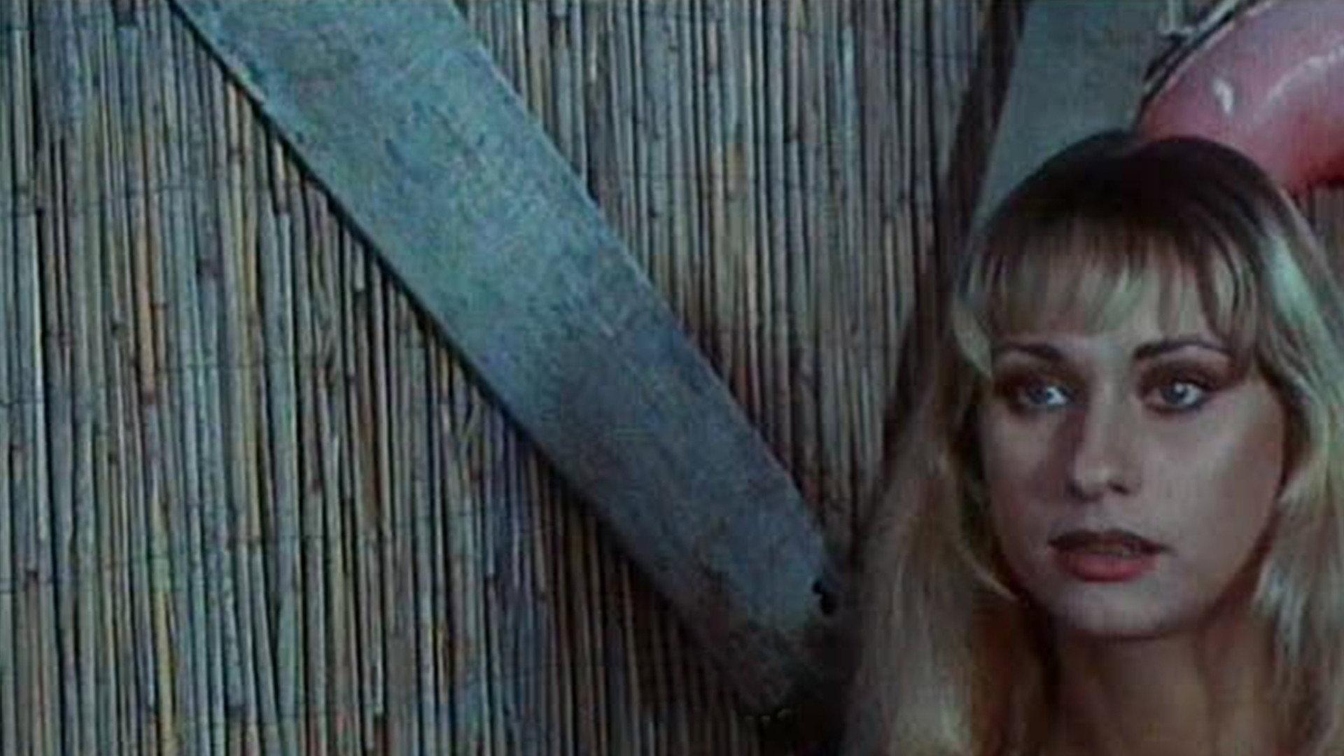 Hurry, the Schoolgirls Are Coming! 1975 movie scene