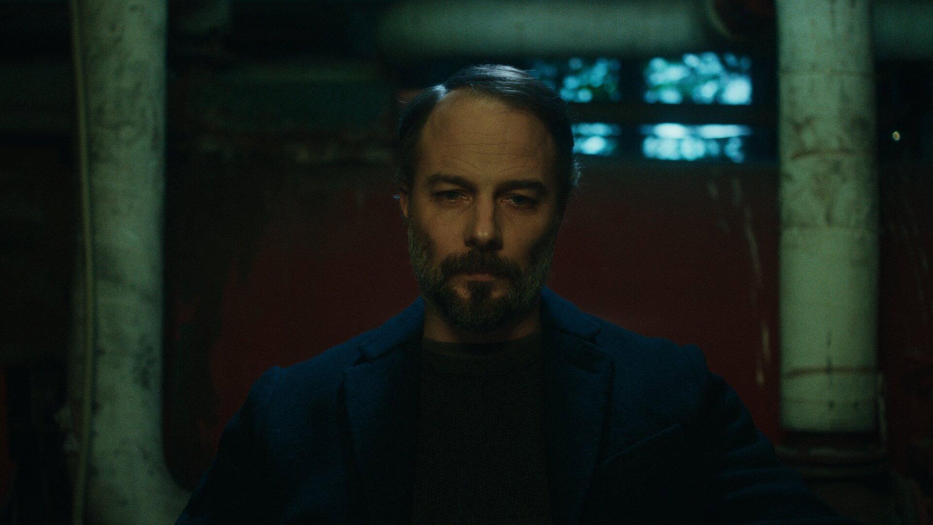 Apoptose 2026 movie scene