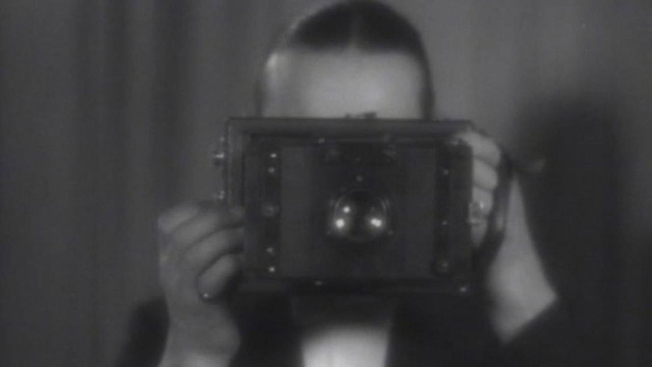 The Mystery of the Yellow Room 1930 movie scene