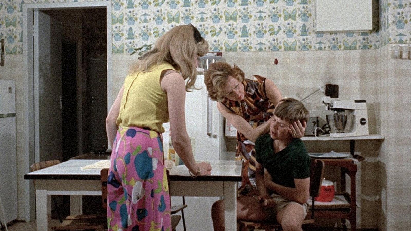 Trompie 1975 movie scene