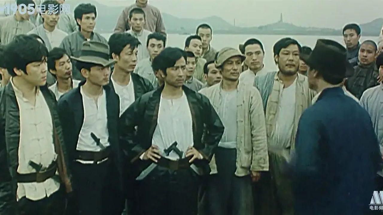 Crazy Dragon from the East 1989 movie scene