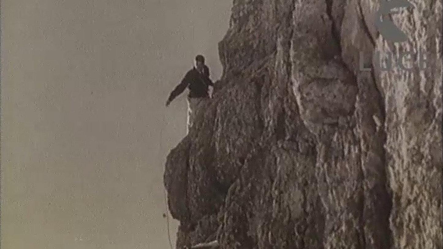Champions on the Snow 1941 movie scene