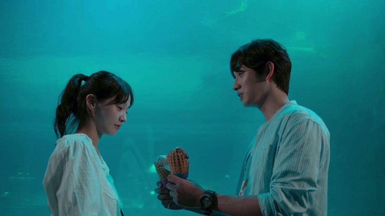 The Tuna and The Dolphin 2018 movie scene