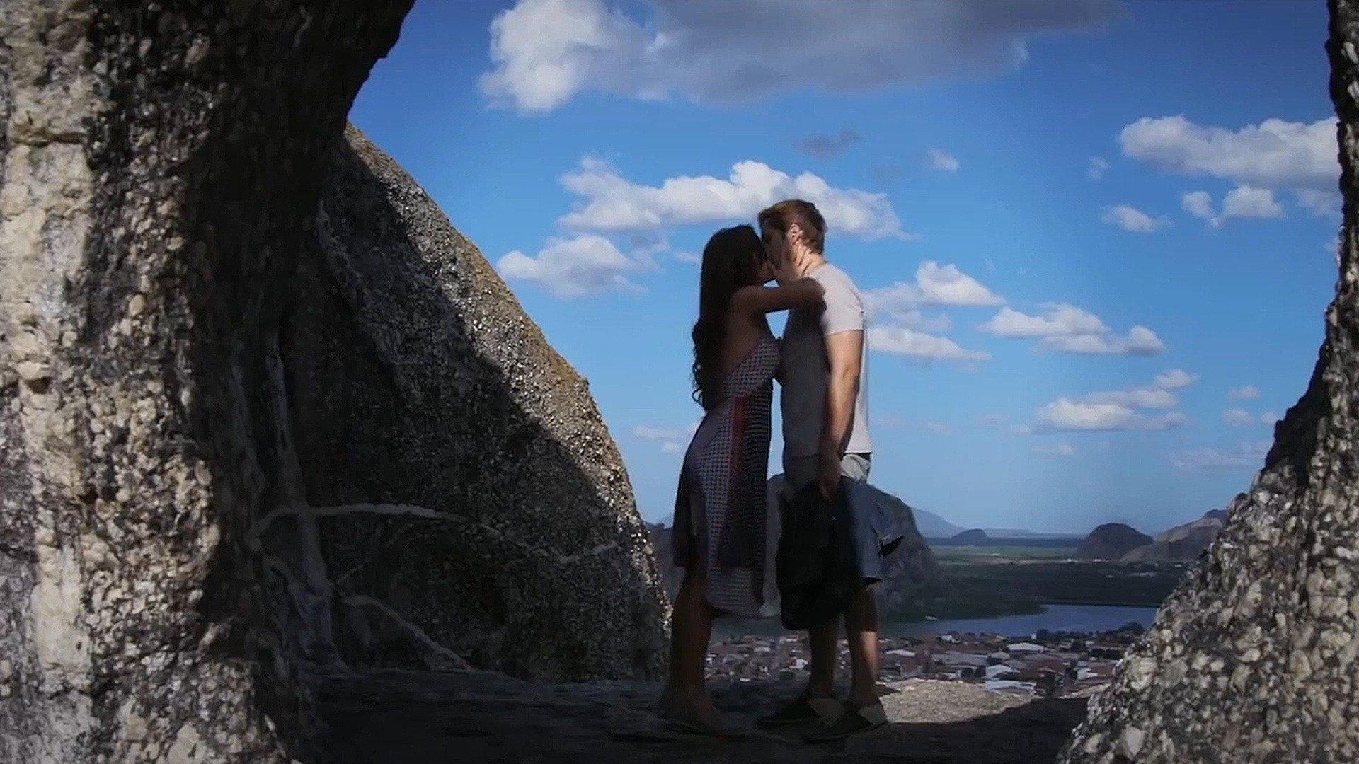 A Lenda do Gato Preto 2015 movie scene