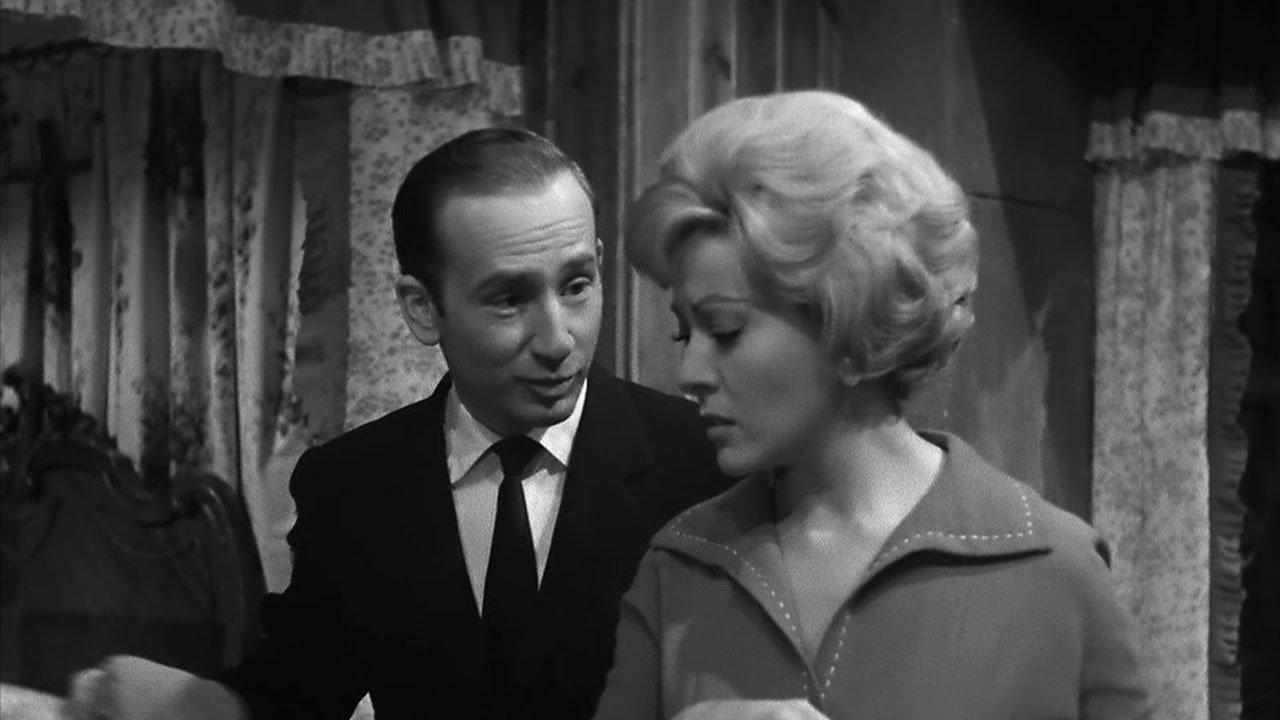 Maribel and the Strange Family 1960 movie scene