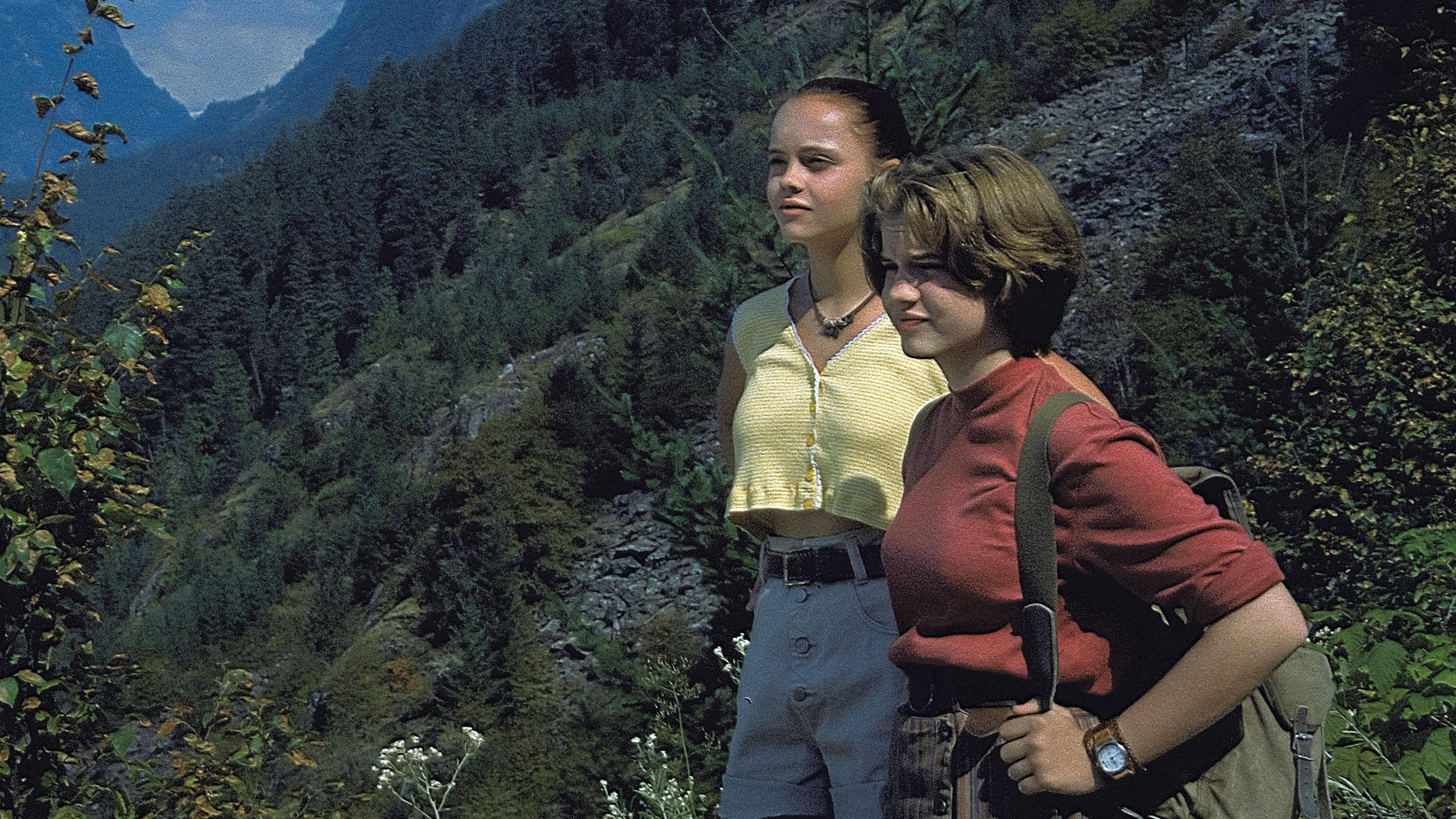 Gold Diggers: The Secret of Bear Mountain 1995 movie scene