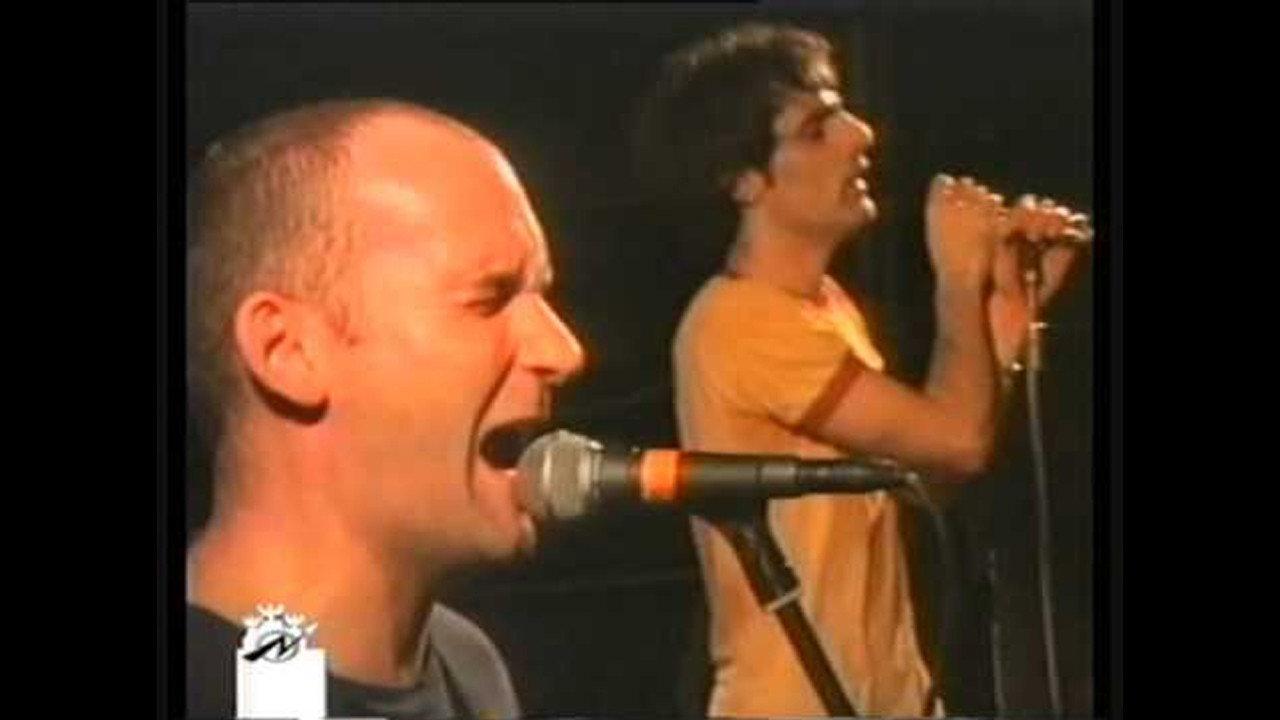 Fugazi: Forte Prenestino, Rome 1999 movie scene