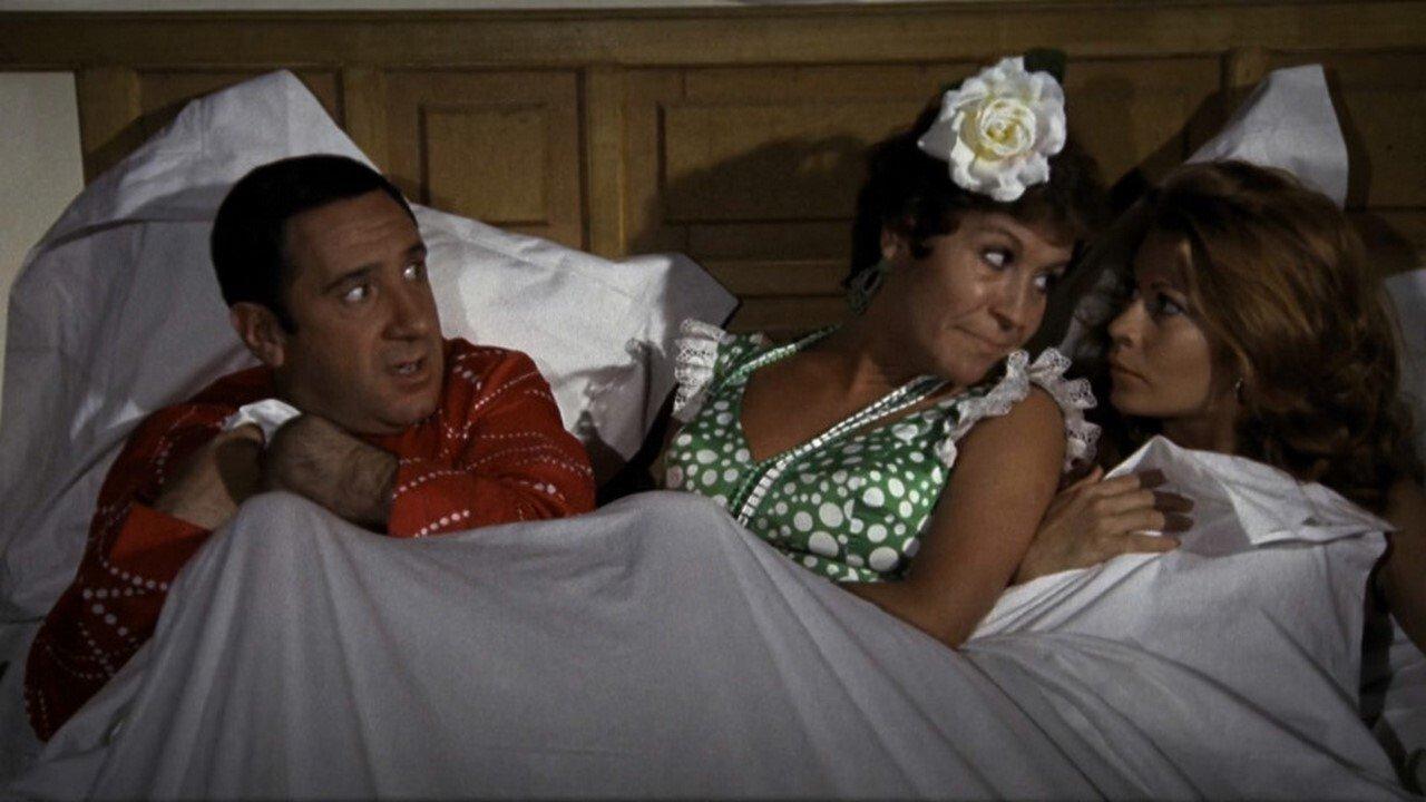 Naked Weekend 1974 movie scene