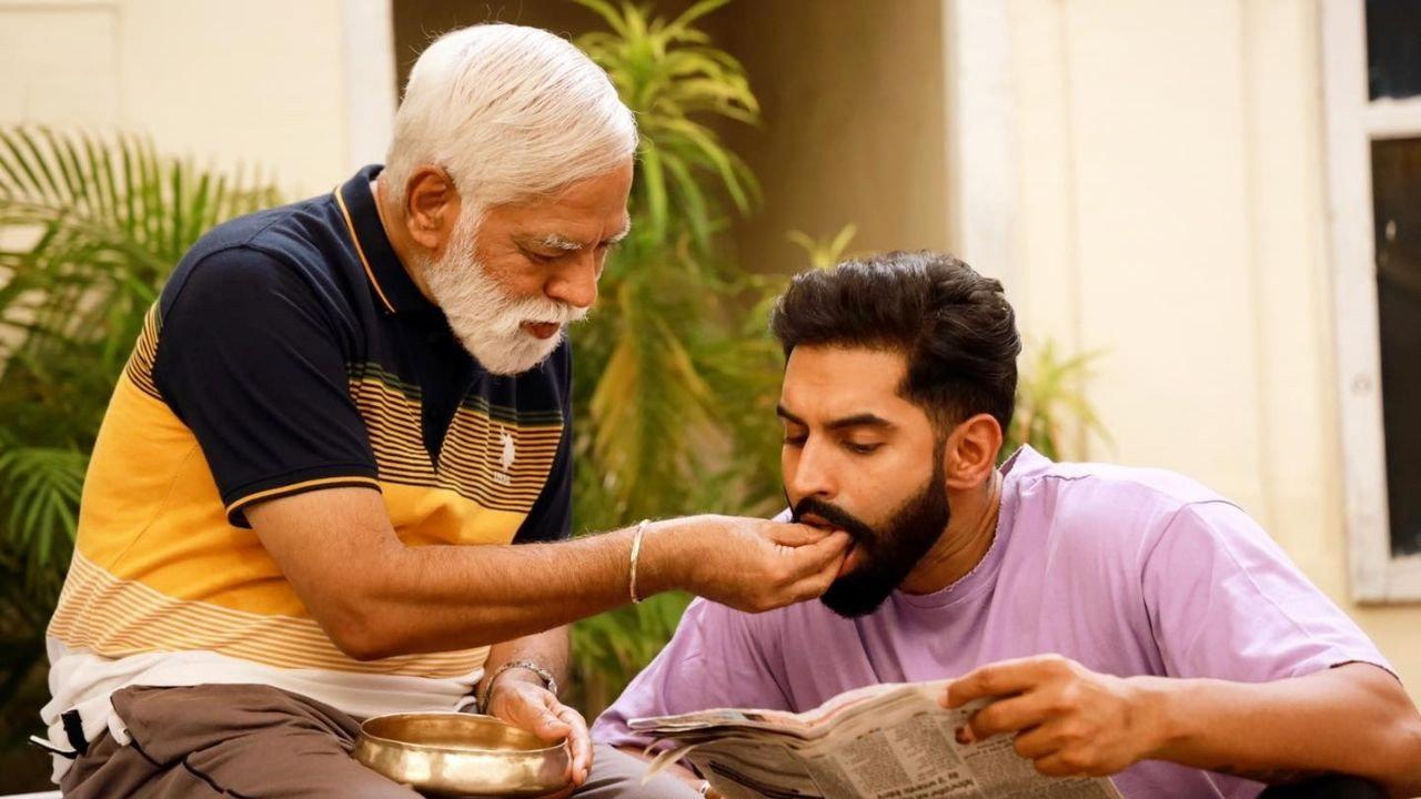 Main Te Bapu 2022 movie scene
