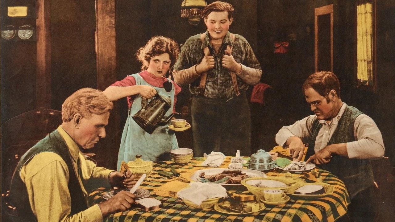 A Homespun Vamp 1922 movie scene