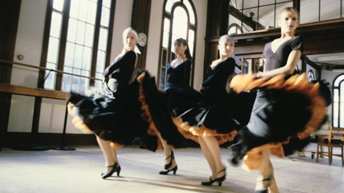 Flamenco at 5:15 1983 movie scene