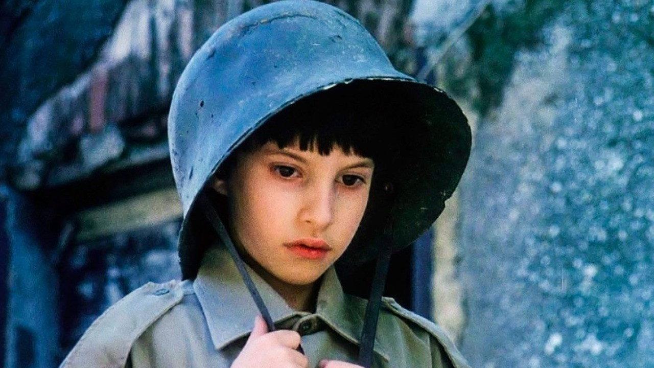 Sweet War, Farewell 1991 movie scene