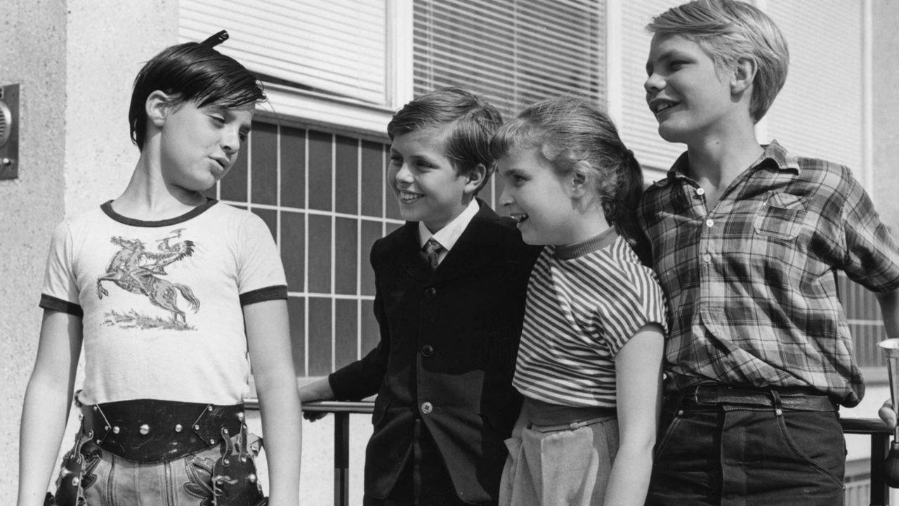 Emil and the Detectives 1954 movie scene
