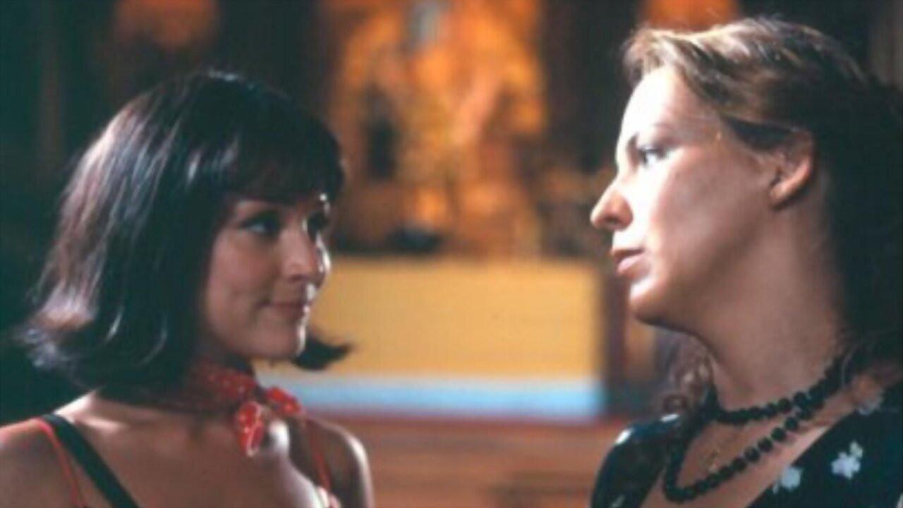 O Vestido 2004 movie scene