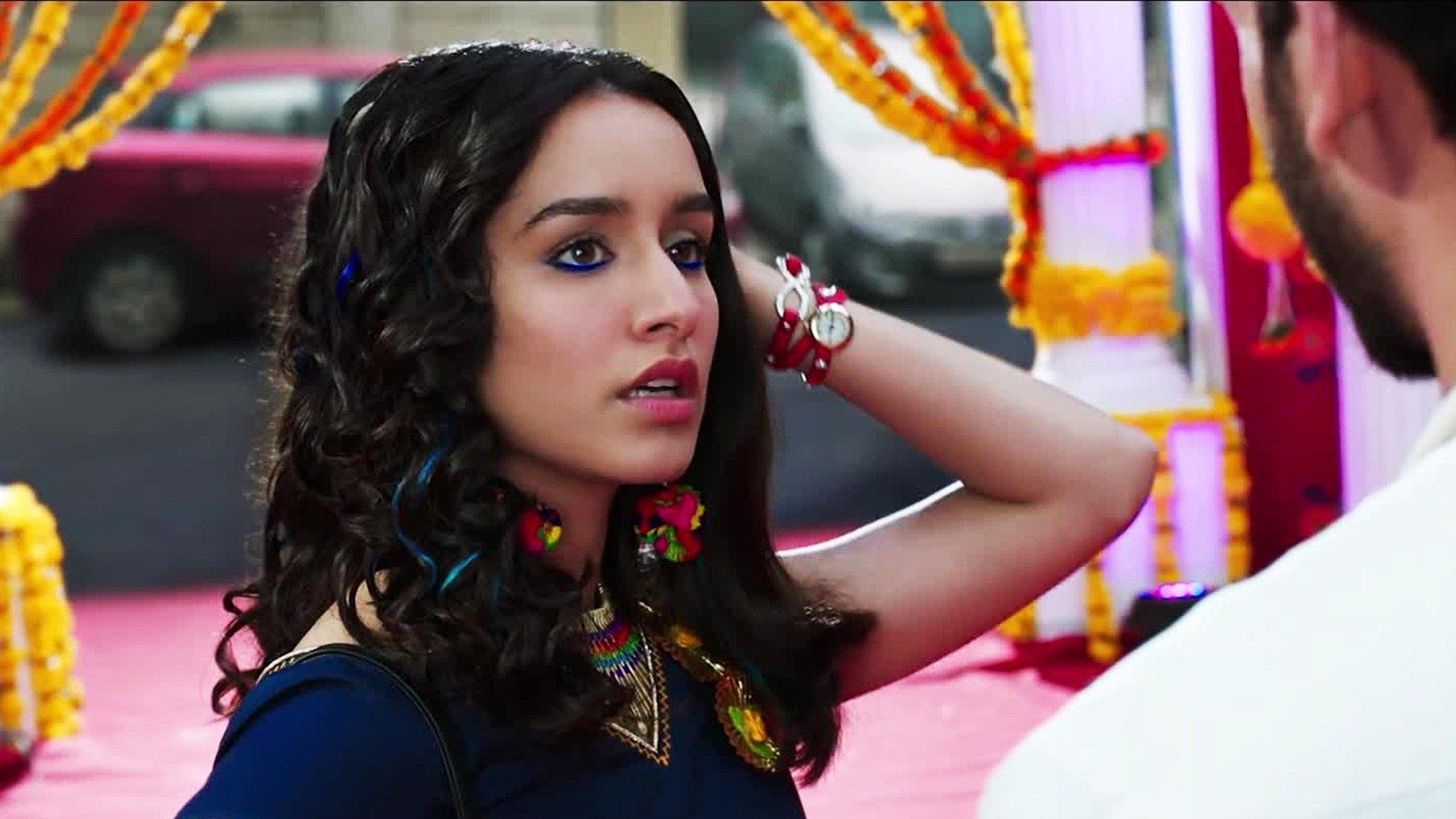 Batti Gul Meter Chalu 2018 movie scene