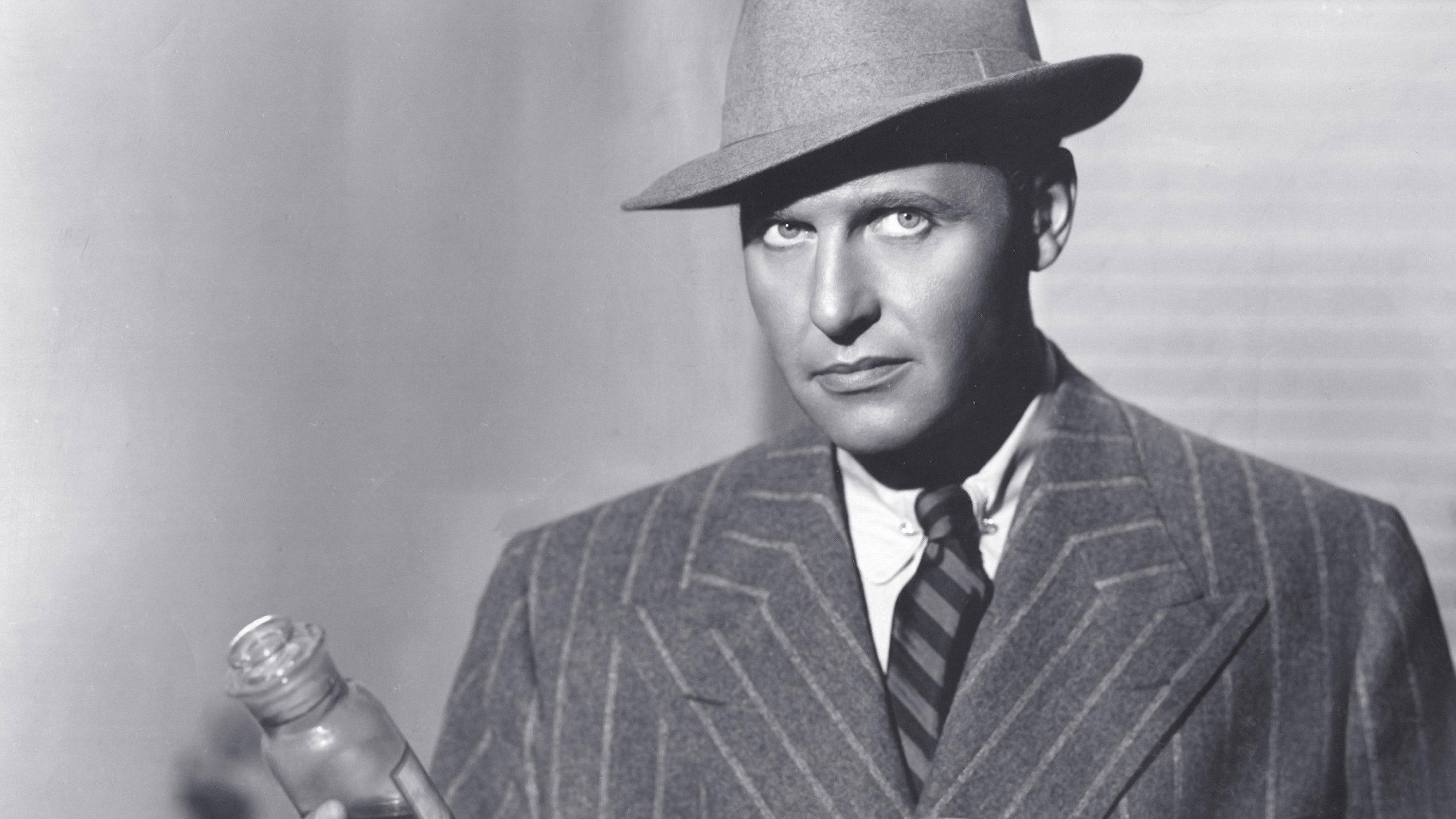 Ellery Queen and the Murder Ring 1941 movie scene