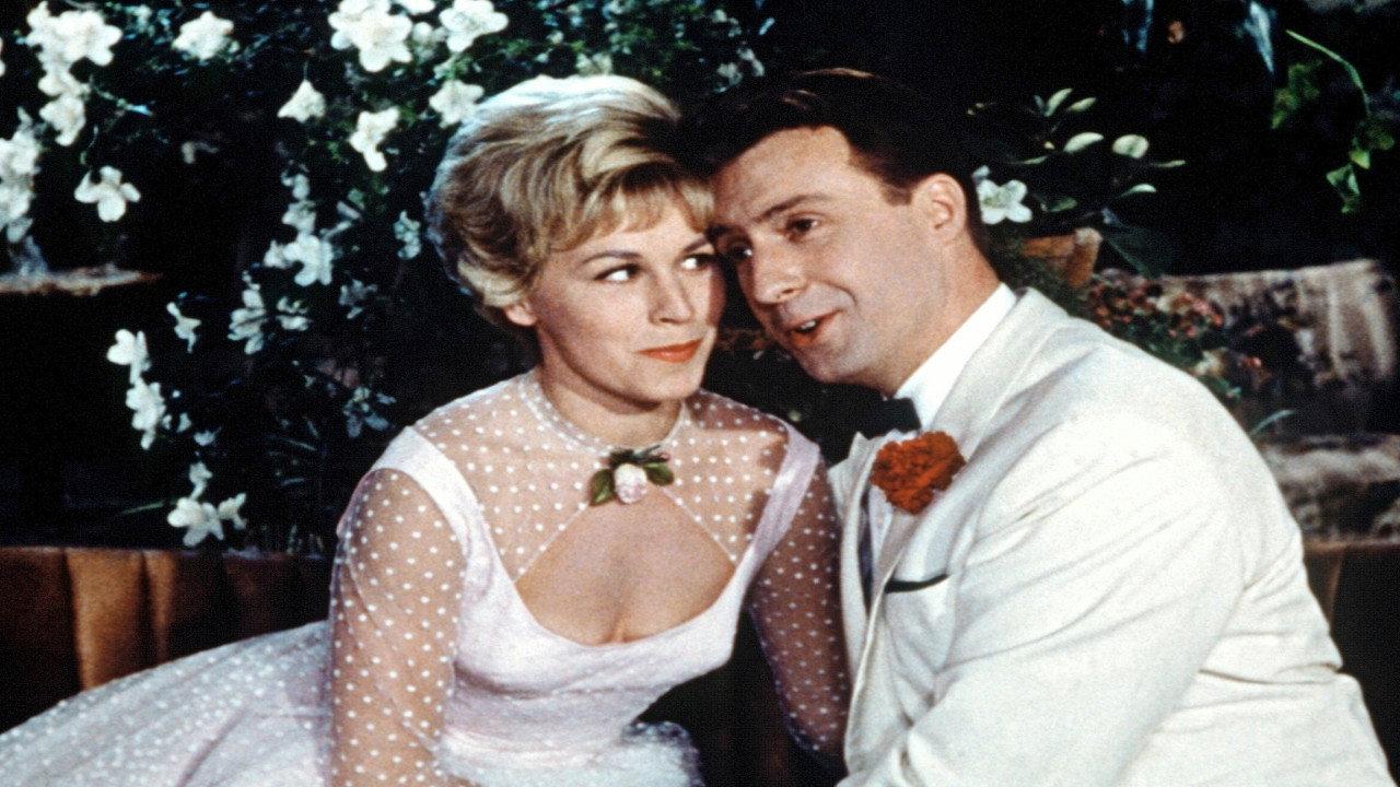 Hochzeitsnacht im Paradies 1962 movie scene