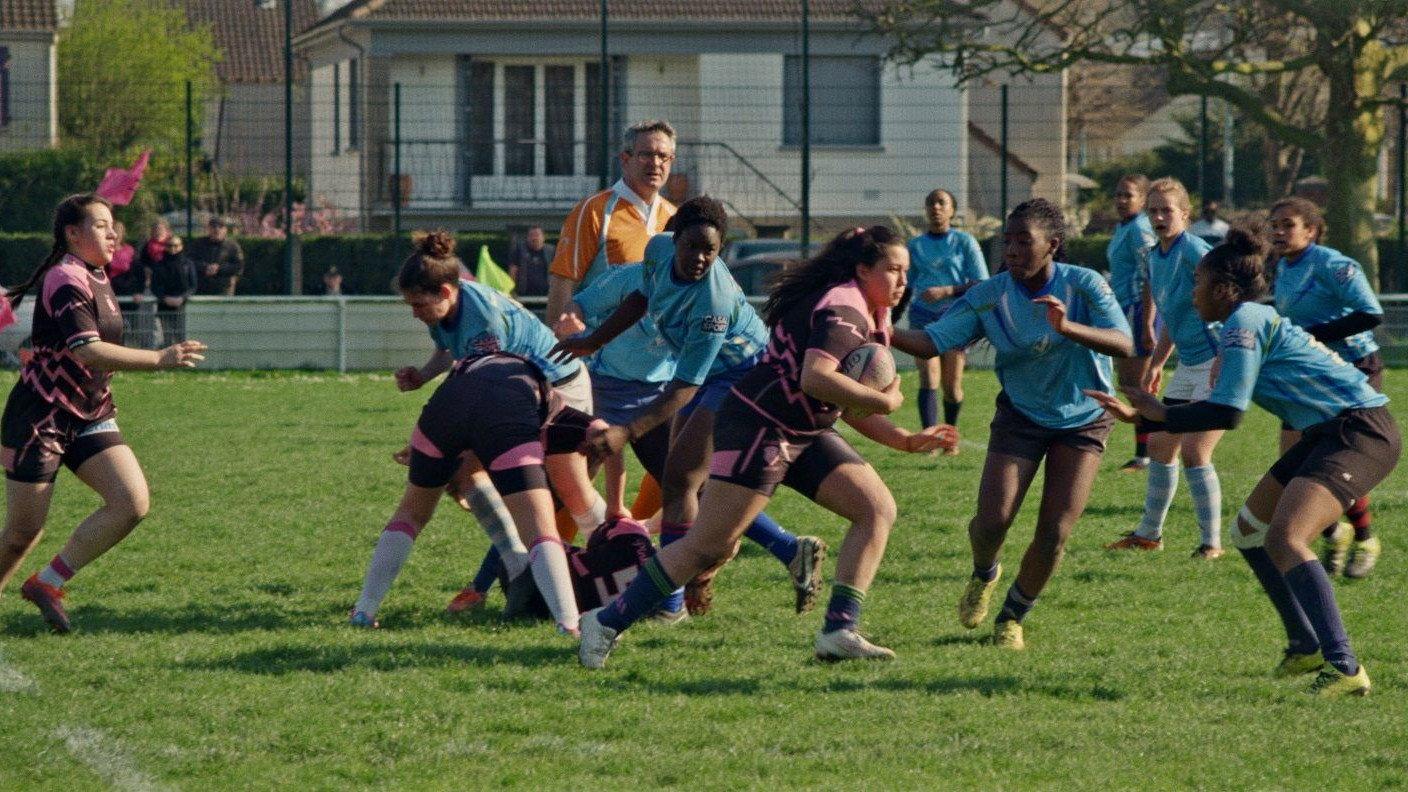 Pink, Black and Blue 2022 movie scene