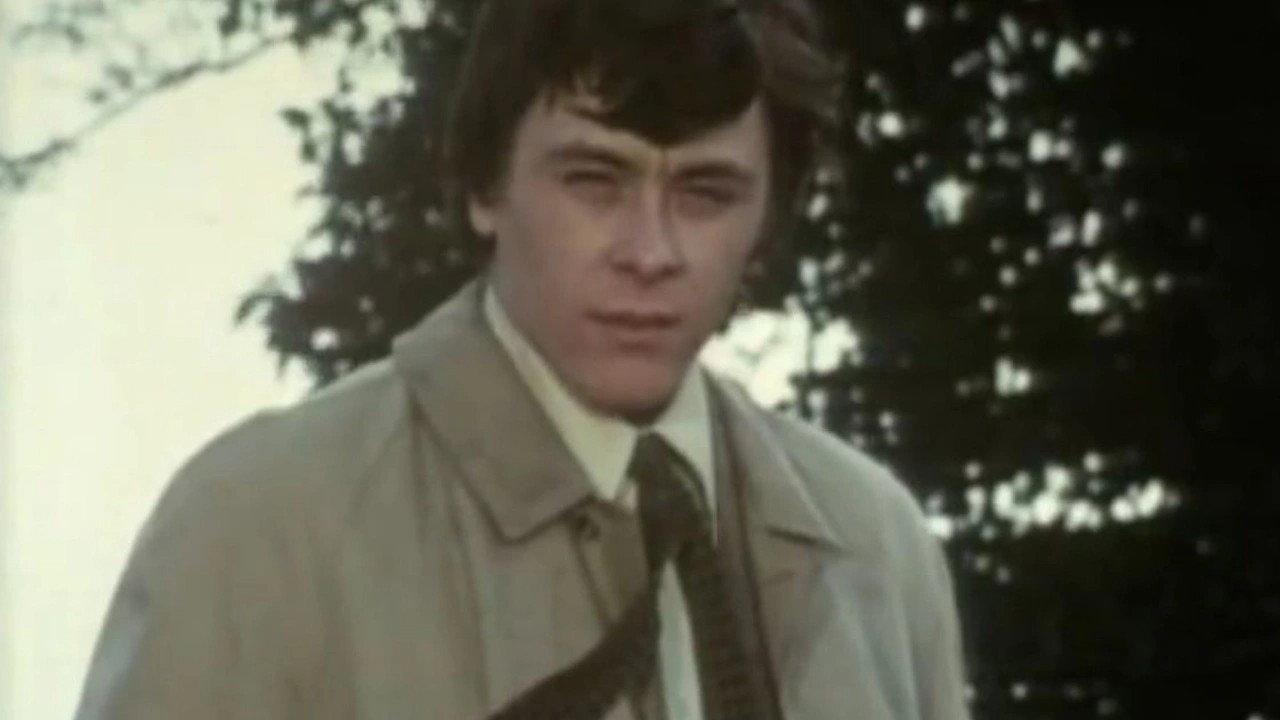 Detective Waiting 1971 movie scene