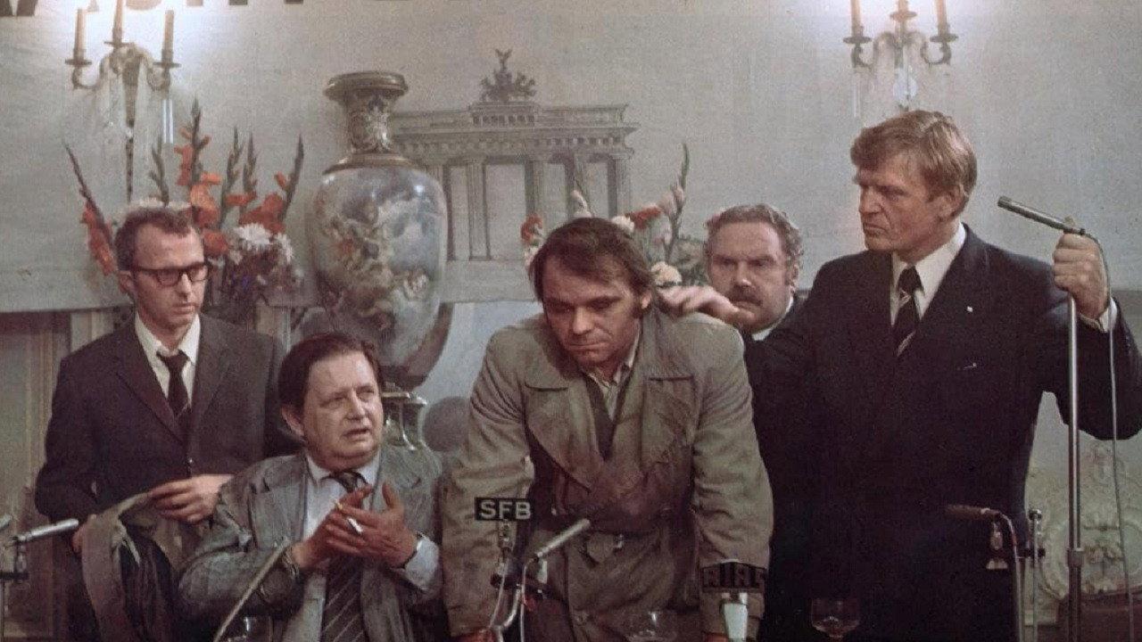 Dear Fatherland Be at Peace 1976 movie scene